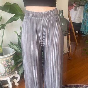 Pats, wide, loose, silver